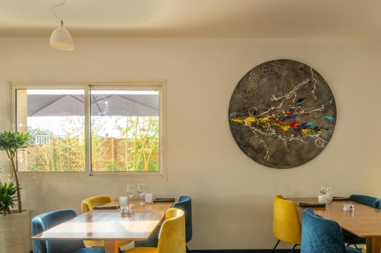 Logis Restaurant Le Clos Fleuri Hotel 3*