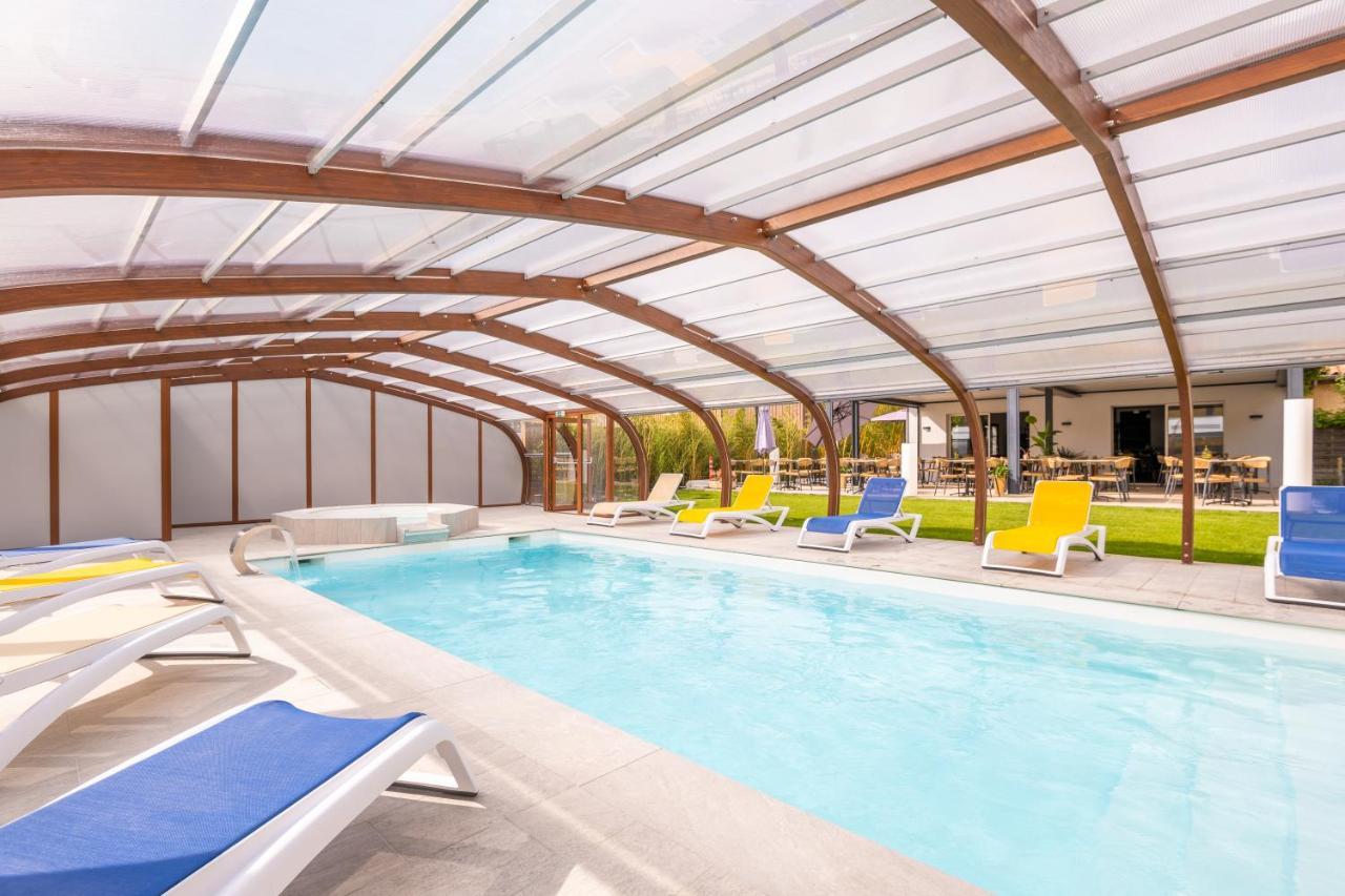 Hotel Logis Restaurant Le Clos Fleuri 3*