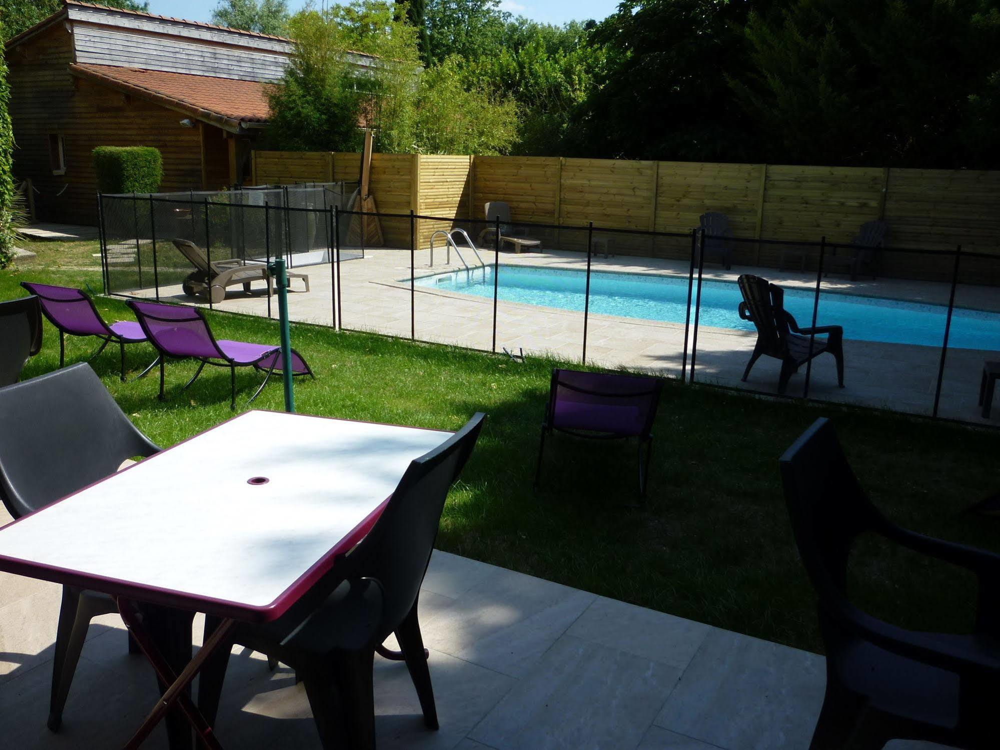 Logis Restaurant Le Clos Fleuri Hotel