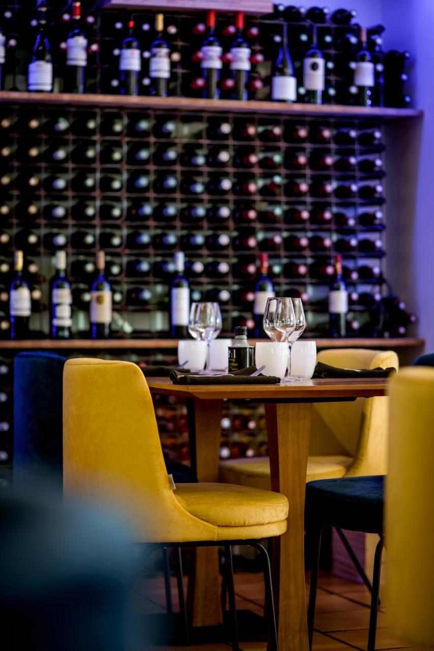 Hotel Logis Restaurant Le Clos Fleuri Castelnaudary